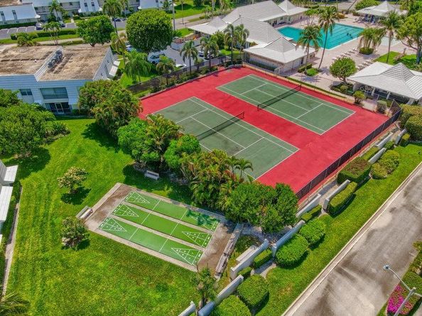 1071 Sugar Sands Boulevard 8, Singer Island FL 33404