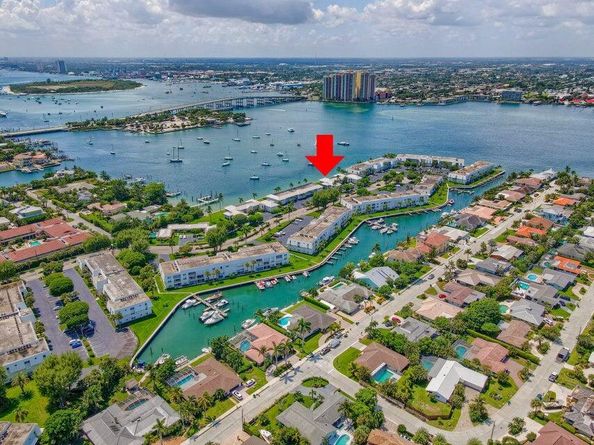 1071 Sugar Sands Boulevard 8, Singer Island FL 33404