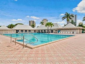 1071 Sugar Sands Boulevard 8, Singer Island FL 33404