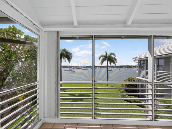 1071 Sugar Sands Boulevard 8, Singer Island FL 33404