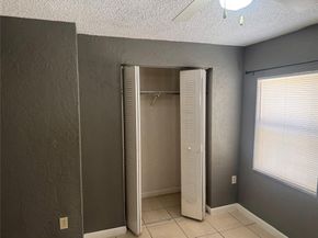1735 NW 69th St, Miami FL 33147