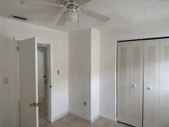 1735 NW 69th St, Miami FL 33147