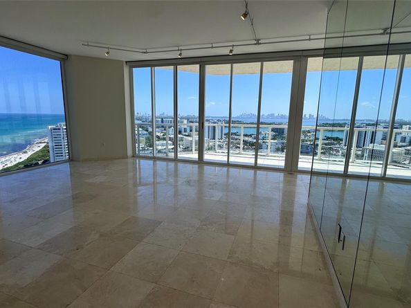 7330 Ocean Terrace LPHC, Miami Beach FL 33141