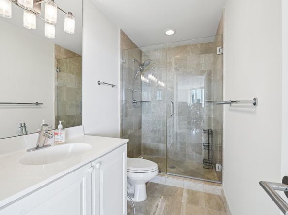 7330 Ocean Terrace LPHC, Miami Beach FL 33141