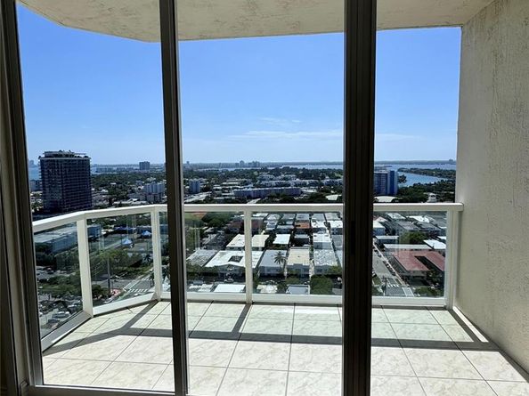 7330 Ocean Terrace LPHC, Miami Beach FL 33141