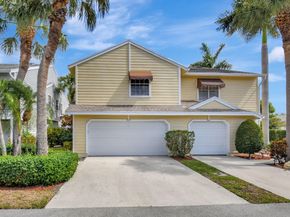 5043 Pointe Emerald Ln, Boca Raton FL 33486