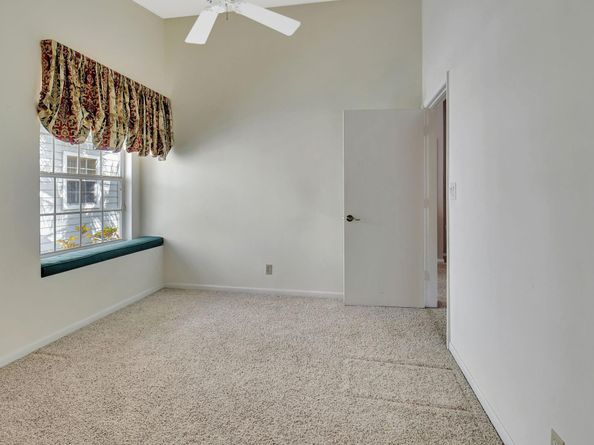 5043 Pointe Emerald Ln, Boca Raton FL 33486