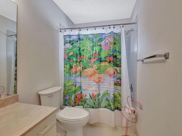 5043 Pointe Emerald Ln, Boca Raton FL 33486
