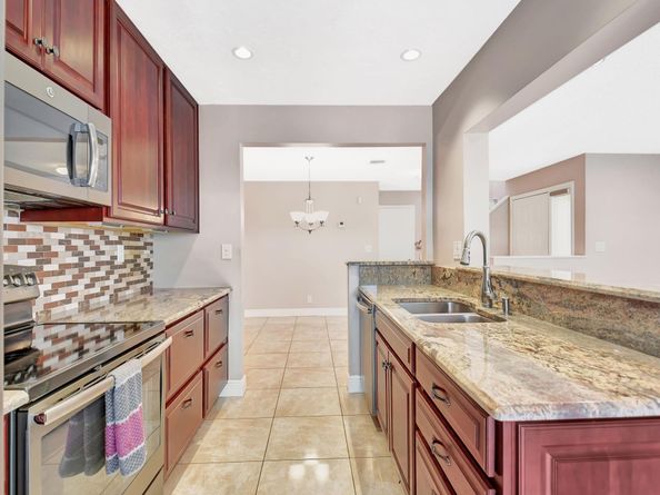 5043 Pointe Emerald Ln, Boca Raton FL 33486