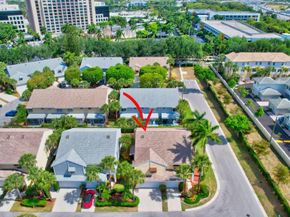 5043 Pointe Emerald Ln, Boca Raton FL 33486