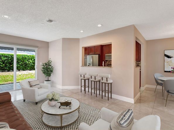 5043 Pointe Emerald Ln, Boca Raton FL 33486