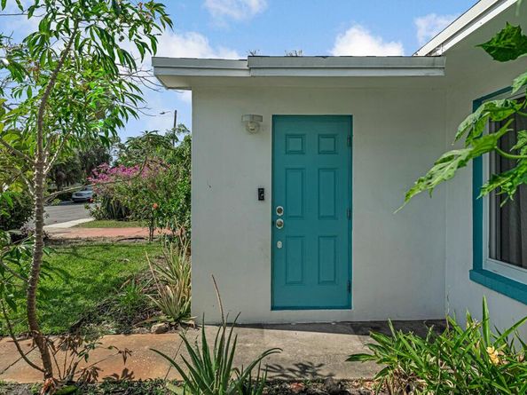 923 N H Street, Lake Worth Beach FL 33460