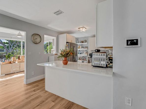 923 N H Street, Lake Worth Beach FL 33460