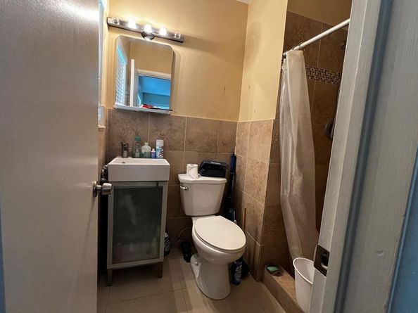 1804 NW 18th Ct, Fort Lauderdale FL 33311