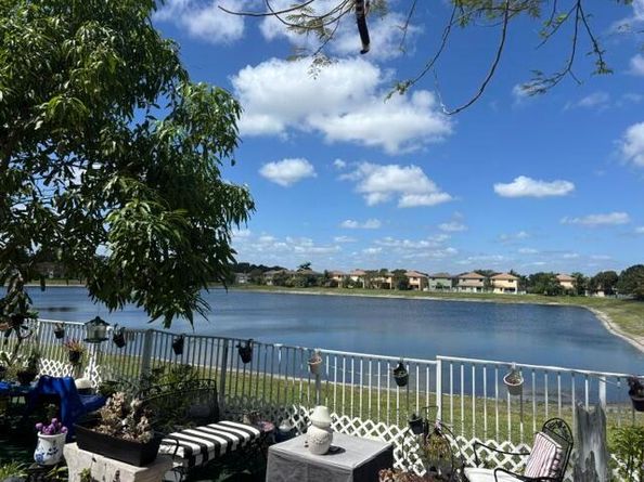 6207 Adriatic Way Way, West Palm Beach FL 33413