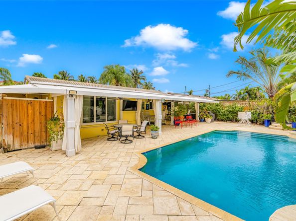 3497 NE 19th Ave, Oakland Park FL 33306