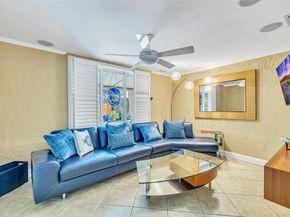 3497 NE 19th Ave, Oakland Park FL 33306