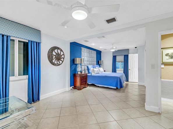 3497 NE 19th Ave, Oakland Park FL 33306