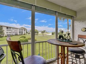 4602 Martinique Way F2 4602, Coconut Creek FL 33066