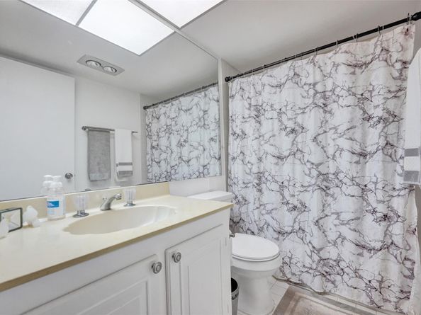 4602 Martinique Way F2 4602, Coconut Creek FL 33066