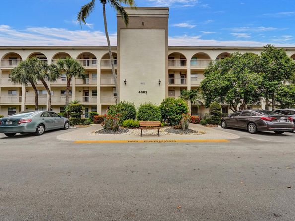 4602 Martinique Way F2 4602, Coconut Creek FL 33066