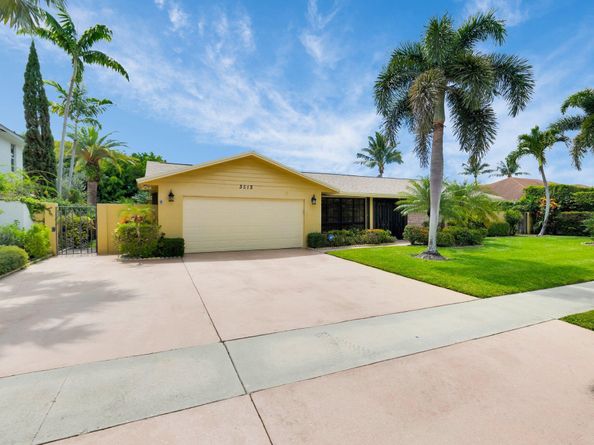 3512 Diane Drive, Boynton Beach FL 33435