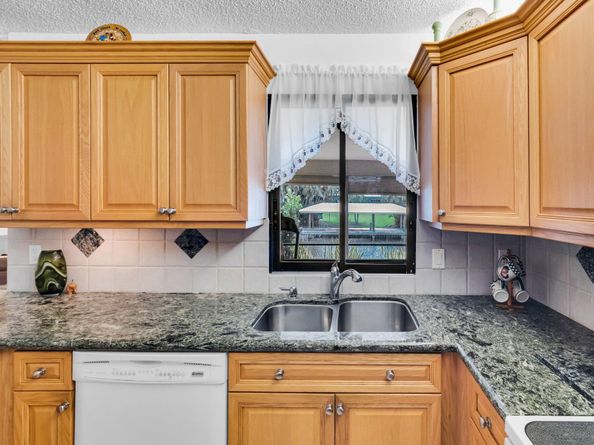3512 Diane Drive, Boynton Beach FL 33435