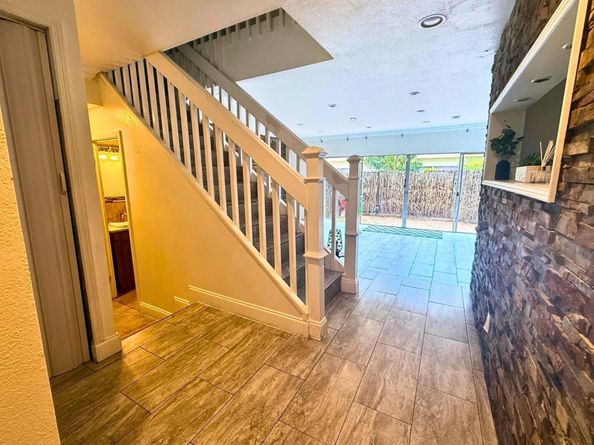 8226 NW 8th Pl 6, Plantation FL 33324