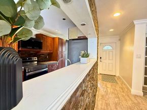 8226 NW 8th Pl 6, Plantation FL 33324