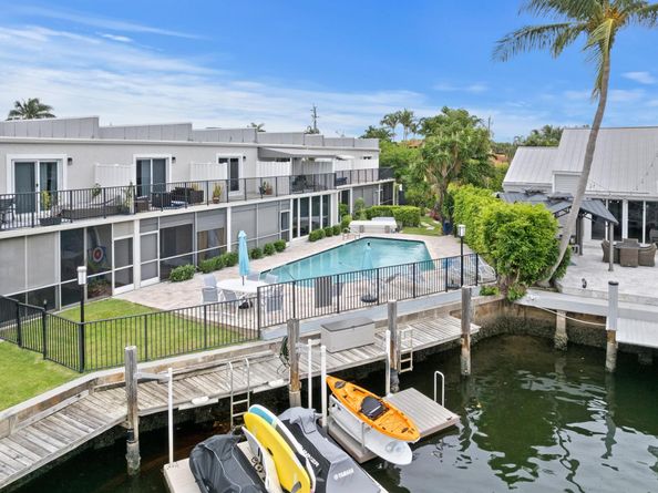 3127 Spanish Trail 14, Delray Beach FL 33483