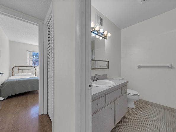 5300 Washington St D206, Hollywood FL 33021