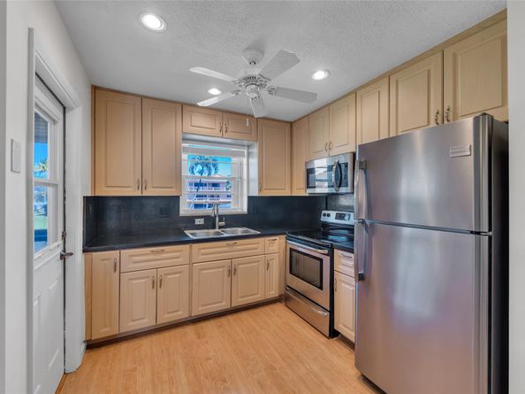 5300 Washington St D206, Hollywood FL 33021