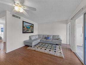 5300 Washington St D206, Hollywood FL 33021