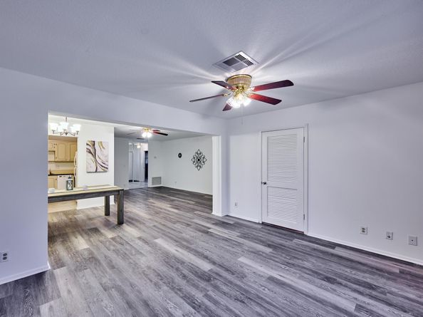 2638 Gately Drive E 106, West Palm Beach FL 33415