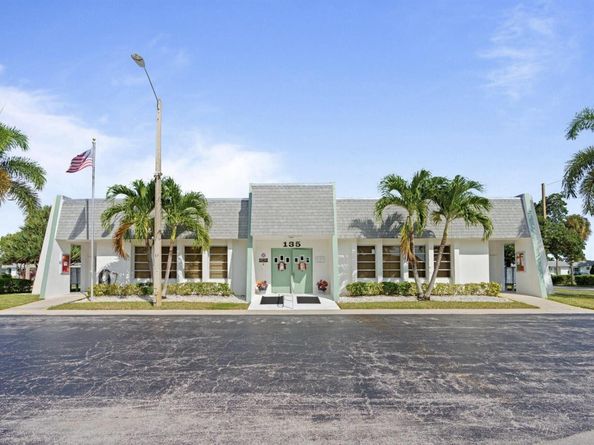 2638 Gately Drive E 106, West Palm Beach FL 33415