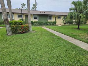 2941 Crrosley Drive W E, West Palm Beach FL 33415