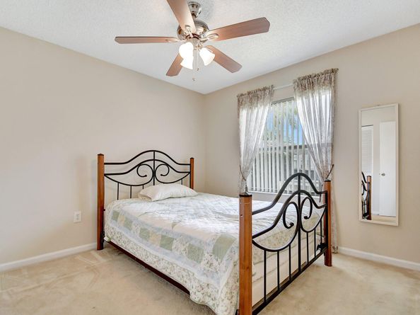 16590 NW 9th Street, Pembroke Pines FL 33028