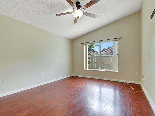 16590 NW 9th Street, Pembroke Pines FL 33028