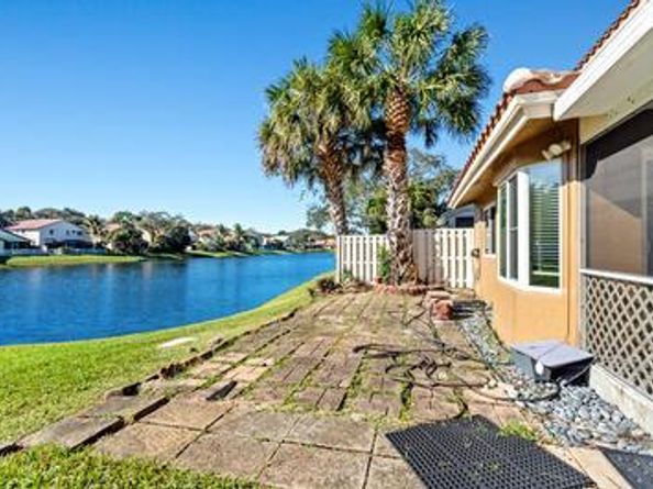 10056 Country Brook Road, Boca Raton FL 33428