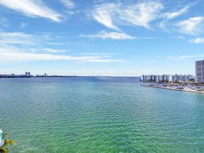 2016 Bay Drive 907, Miami Beach FL 33141