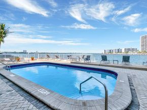 2016 Bay Drive 907, Miami Beach FL 33141