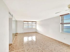2016 Bay Drive 907, Miami Beach FL 33141