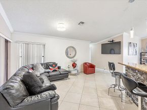 2326 NW 96th Way, Coral Springs FL 33065