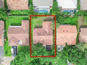 2326 NW 96th Way, Coral Springs FL 33065