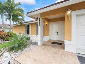 2326 NW 96th Way, Coral Springs FL 33065