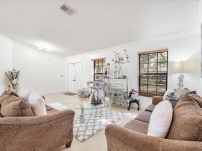 2326 NW 96th Way, Coral Springs FL 33065