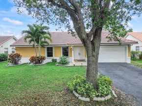 2326 NW 96th Way, Coral Springs FL 33065