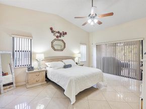 2326 NW 96th Way, Coral Springs FL 33065