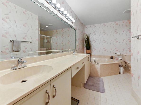 18538 Breezy Palm Way, Boca Raton FL 33496