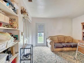 5355 NW 77th Ter, Coral Springs FL 33067